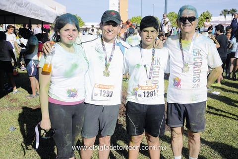 27042014 SE DIVIERTEN.  Pam, Memo, Neto y Memo.