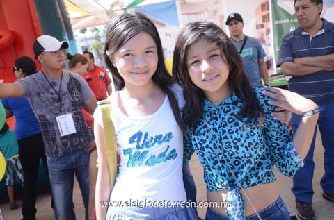 28042014 Andrea y Violeta.