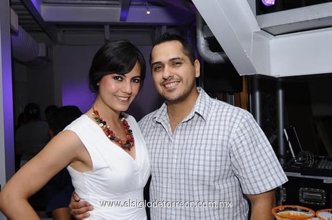 28042014 Leticia y Gabriela.