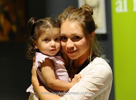 29042014 Rocío y Ana.