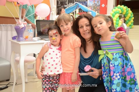 29042014 Pato, María y Valeria.