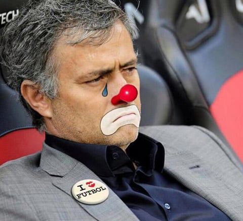 El estratega portugués siempre está en el ojo del huracán por su fuerte carácter y en esta ocasión los hinchas de equipos rivales arremetieron duro contra él, tras la derrota del Chelsea ante el Atlético de Madrid.
