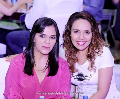 06052014 Rosalinda y Gio.