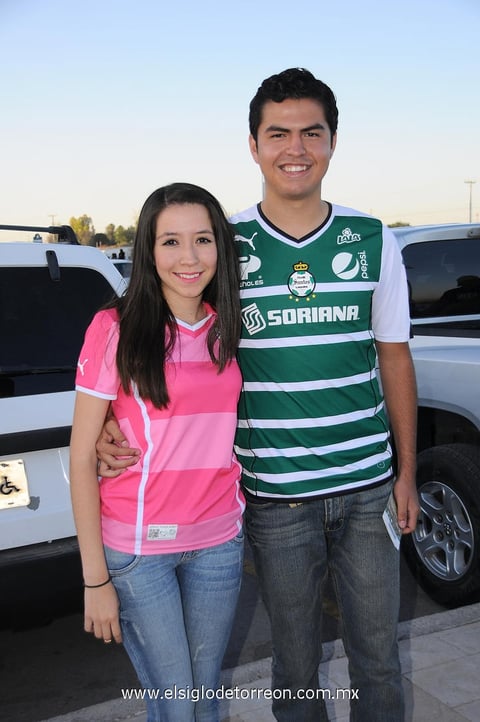 07052014 Georgina y Carlos.