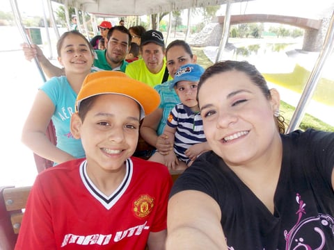 En familia en el Bosque Urbano.