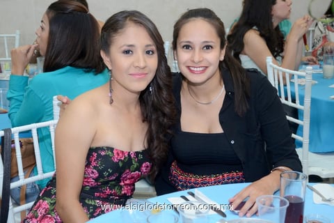 08052014 Monse y Daniela.