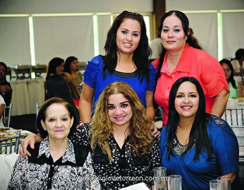 12052014 Ludy, Kuky y Silvia.