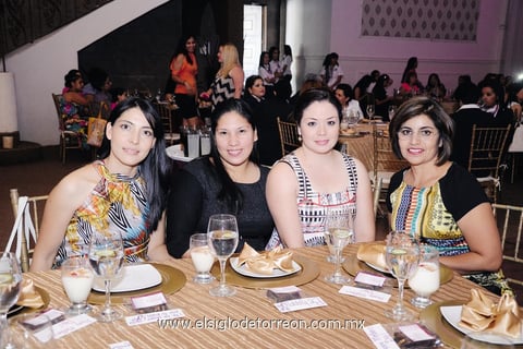 11052014 Edna, Patricia, Valentina y Julieta.