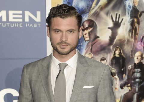Una lluvia de estrellas se pudo apreciar en la alfombra roja del estreno de la nueva película X-Men Days of the Future Past en Estados Unidos, donde asistió el coahuilense Adan Canto, quien interpreta al mutante 'Sunspot'.