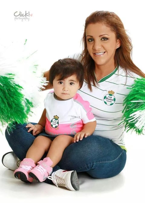 Amy Nicole y su mami.