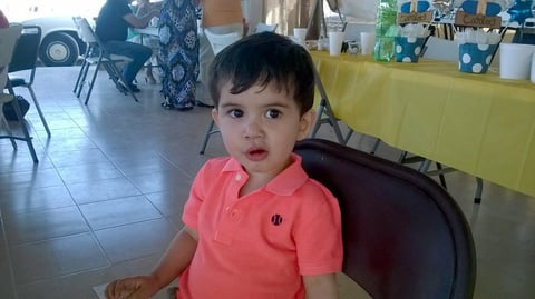 Carlitos.
