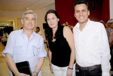 15052014 Peter, Susana y José.