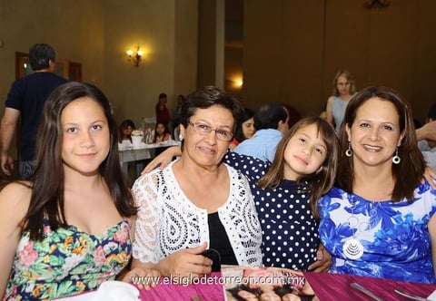 16052014 Armando, Ernesto, Beatriz y Vilma.