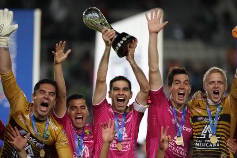 El león logró el séptimo título en su historia, además de ser el segundo bicampeón en torneos cortos.