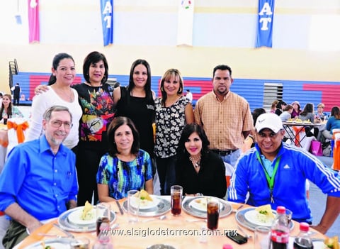 18052014 Jorge, Cynthia, Claudia, Bety, Sol, Óscar, Elsa, Maty y Kevin.