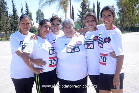 19052014 Daniela, Aranxa, Anahí, Elba, Yaritzia y Selena.
