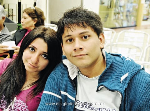 18052014 Ivonne y Antonio.