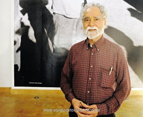 19052014 Saúl Rosales, autor del libro.
