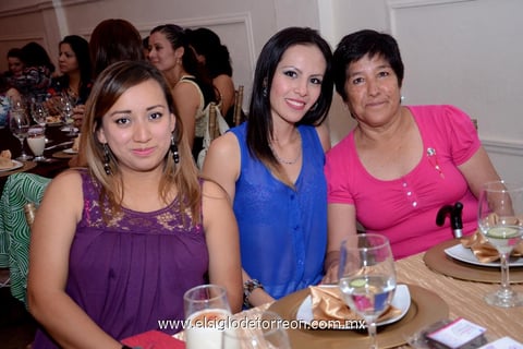 19052014 Elda, Julieta y Laura.