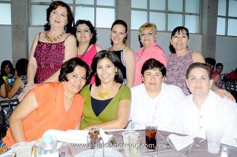 20052014 Olivia, Martha, Raquel, Sonia, Elsa, Marce, Ángeles y Graciela.
