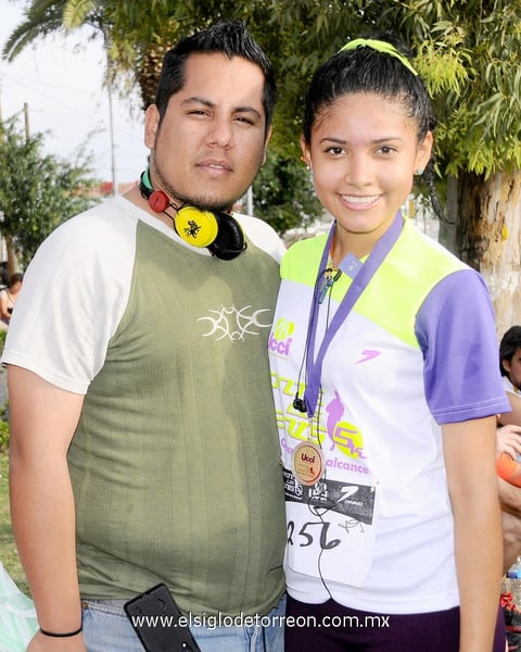 21052014 EN PAREJA.  Estrella y Víctor.
