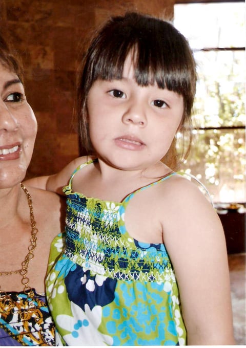 Ximena.