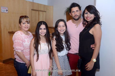 23052014 Georgina, Valeria, Claudia, Édgar y Karla.