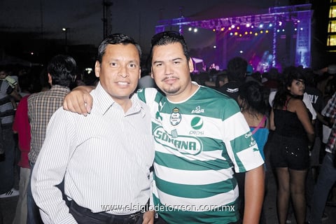 28052014 Chuy y Alejandro.