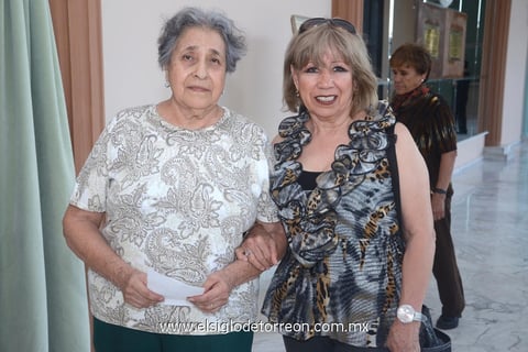30052014 María del Socorro y Cande.