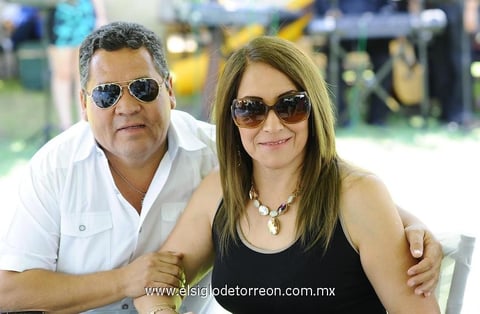 31052014 Flor y Ángela.