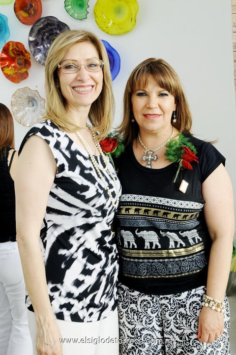 02062014 Leny y Carolina.