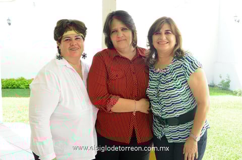 04062014 Marina, María Elena y Emma.