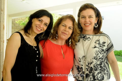 04062014 Laura, Magda y Karla.