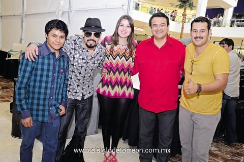 08062014 José Ángel y María Fernanda.