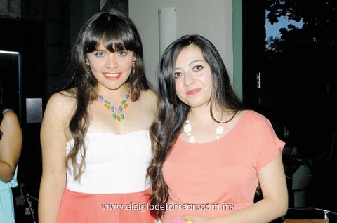 09062014 Rowena y Lesly.