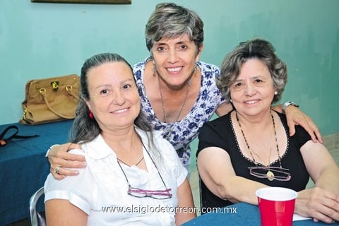 08062014 Adriana, Cristy y Lily.