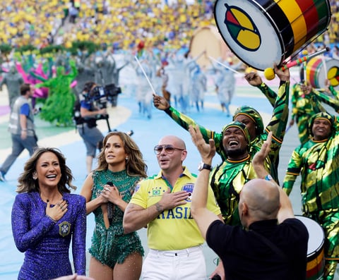 Fue una ceremonia que duró 26 minutos, fue calificada como austera, pero contó con los elementos propios de la nación sudamericana que funge como sede.