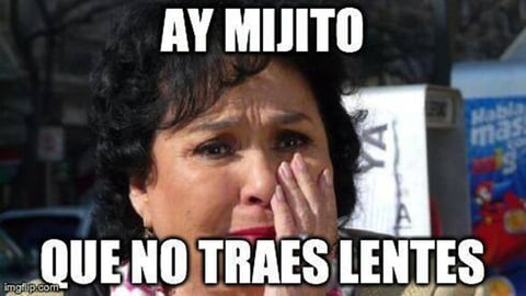 Algunas fanáticas mexicanas recriminaron las decisiones del árbitro.