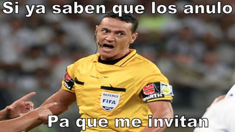 Por su parte, el juez tuvo un insólito argumento para justificar la anulación de los goles de 'Gio'.
