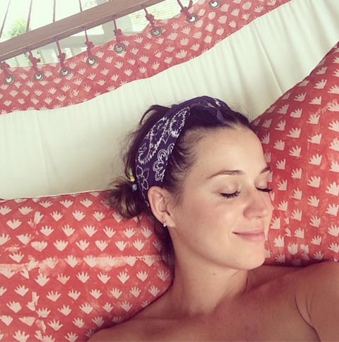 Katy Perry presumió uno de sus días libres sin necesidad de maquillarse.