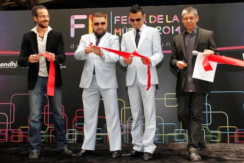 Alejandro Achar, Poncho Lizárraga, Giovanni y Martín Roca se encargaron de cortar el listón para iniciar con las actividades de la Feria de la Música.