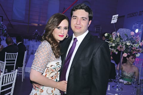 13062014 24 de apertura
 Sociedad lagunera asistiÃ³ a la inauguraciÃ³n de un negocio de entretenimiento. 26 Asisten a boda
 Amigos de Nidia y Eliseo los felicitaron por su uniÃ³n matrimonial. 08 cumpliÃ³ aÃ±os
 Juan Pablo Aguilar Allegre disfrutÃ³ una divertida fiesta.
