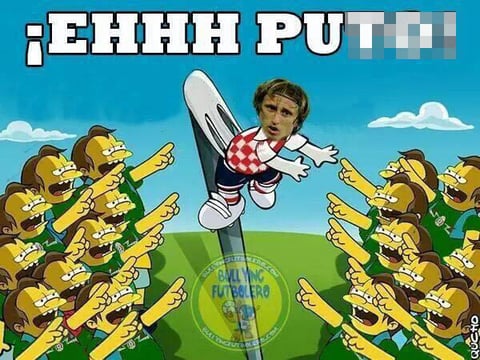 El centrocampista del Real Madrid español Luka Modric tuvo que agachar la cabeza tras la derrota de su equipo ante México.
