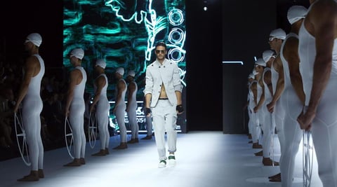 Dirk Bikkembergs colocó sus diseños como los favoritos de la noche.