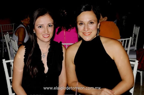 24062014 Karla y Milly.