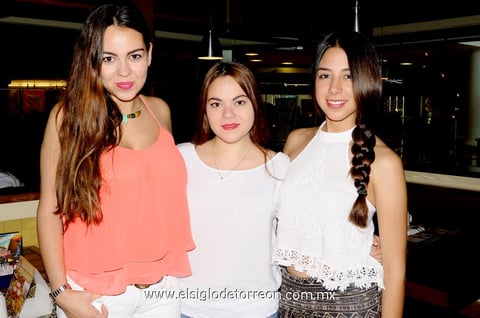 25062014 Luisa, Fátima y Victoria.