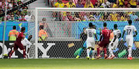 John Boye abrió el marcador con un autogol al 31'.