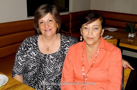 27062014 Angelines y Rosy.