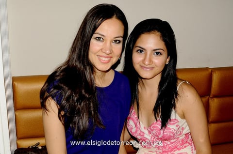 27062014 Tere y Sandra.