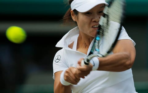 Na Li conectó siete aces y tuvo una efectividad del 62 por ciento con su primer servicio contra 69 de la ganadora.